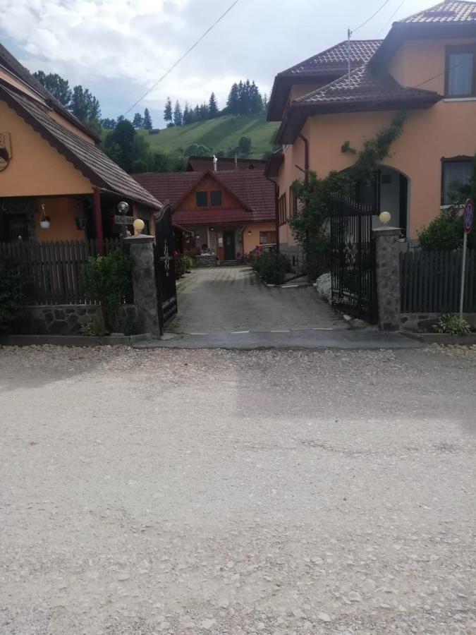 Vila Ovi Otel Bran  Dış mekan fotoğraf